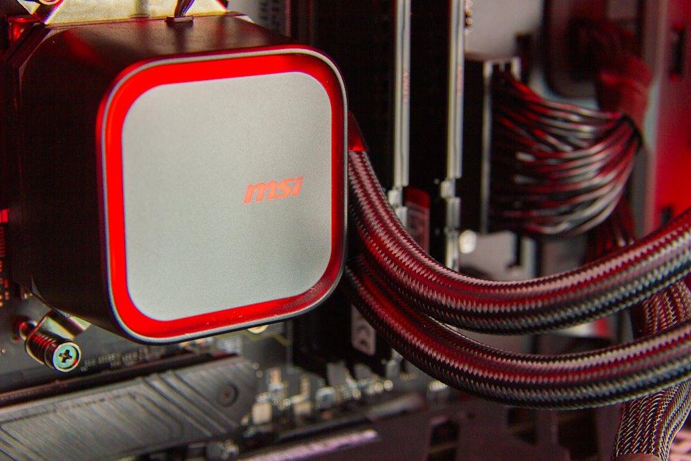 Kompjuter HAL3000 Alfa Gamer Super, Ryzen 7 9800X3D, RTX 4070 Ti Super, i zi