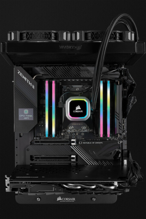 [OUTLET] Memorie RAM Corsair Vengeance RGB PRO SL 32GB (2x16GB) DDR4 3200 CL16, e zezë