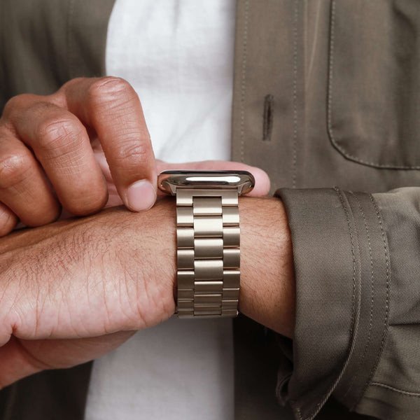 Ремен за часовник Vonmählen Link Bracelet 2 за Apple Watch, 40–42mm, нерѓосувачки челик 316L, златна боја