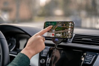 Mbajtëse veture Newell S18, MagSafe, karikues wireless 15W, e zezë