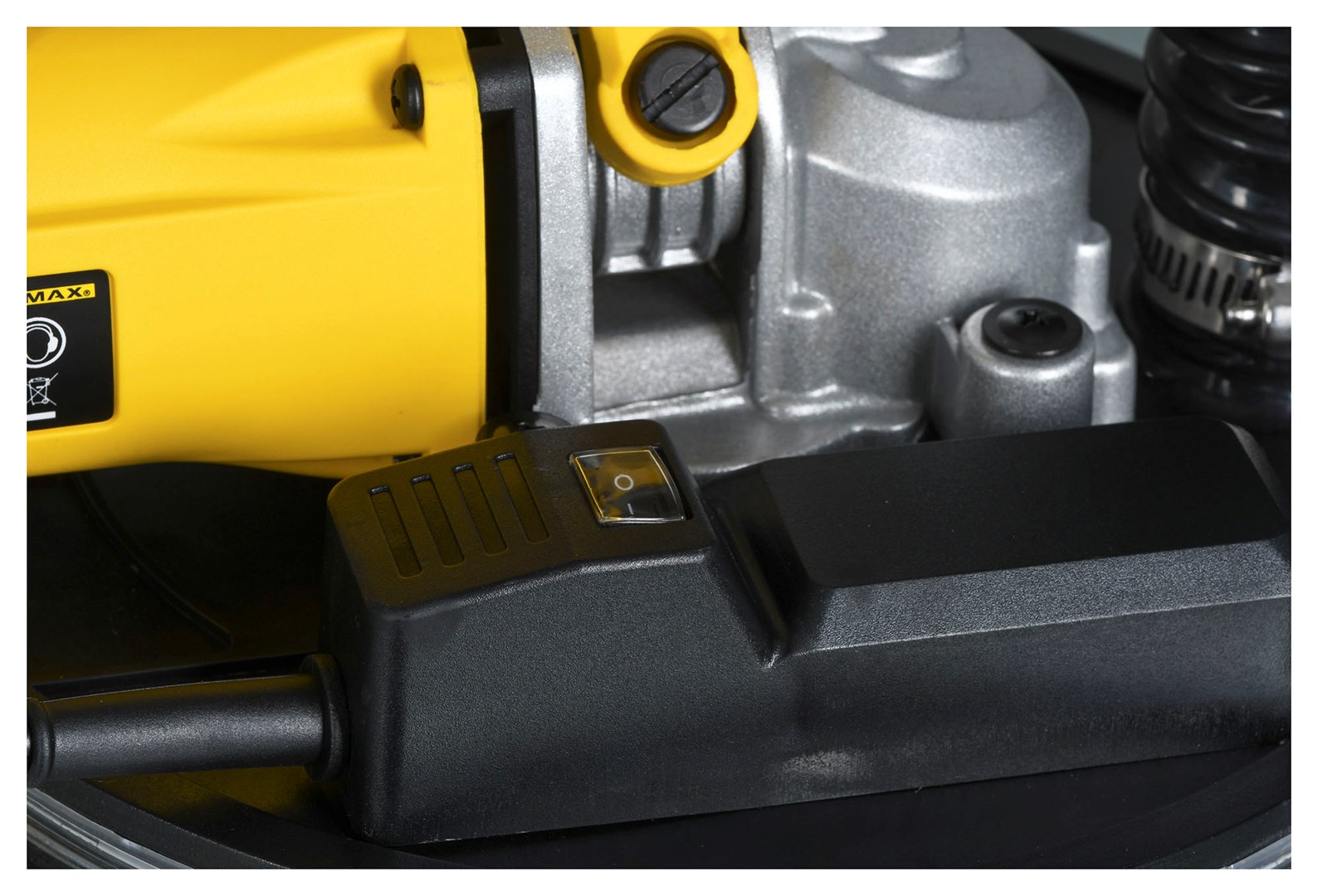 Lëmues muresh Stanley FATMAX SFMEE500S QS, 750W, 225mm, me çantë