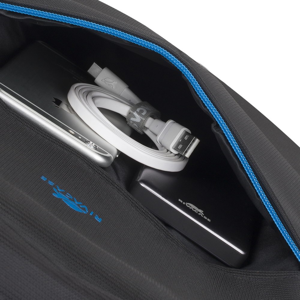 Çantë shpine për laptop RivaCase Regent, 17.3", e zezë / e kaltër