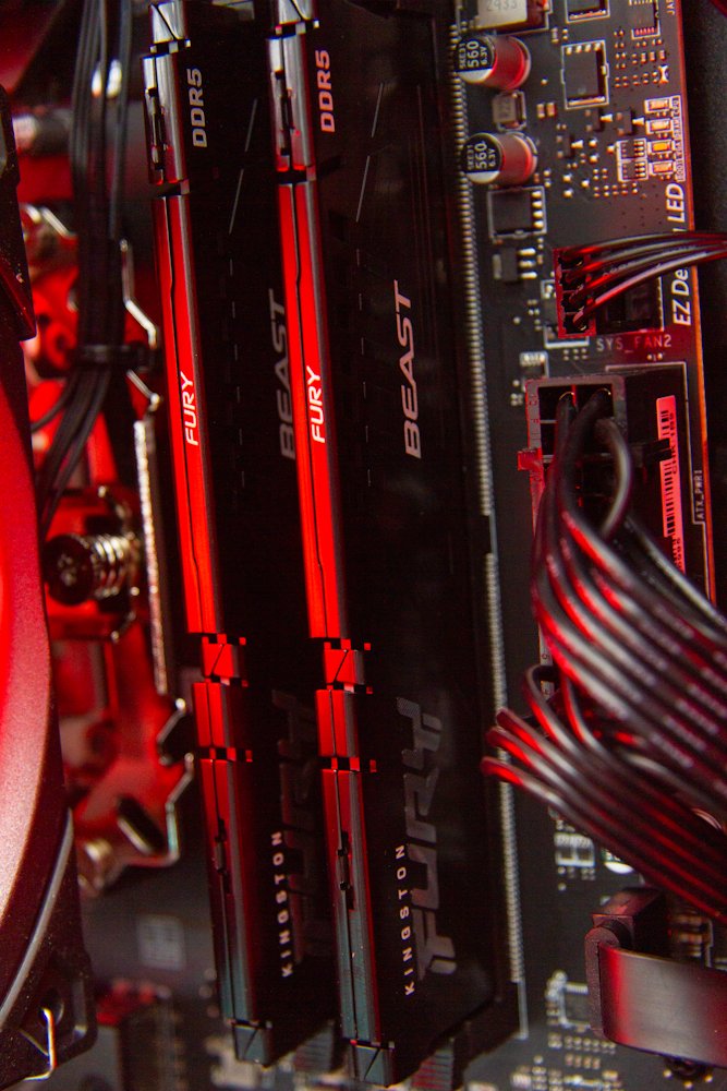 Kompjuter HAL3000 Alfa Gamer XT, AMD Ryzen 5 7600, 32GB DDR5, 2TB PCIe4 SSD, AMD RX 9070 XT, i zi