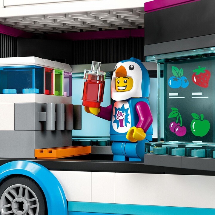Set LEGO® City 60384 Penguin van with ice shard, 194 pjesë