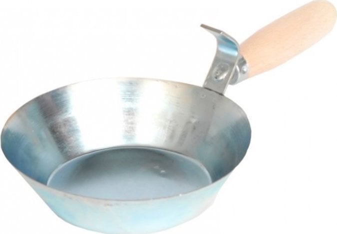 Garuzhde Kallaja, metal i qëndrueshëm, për supë, argjendtë