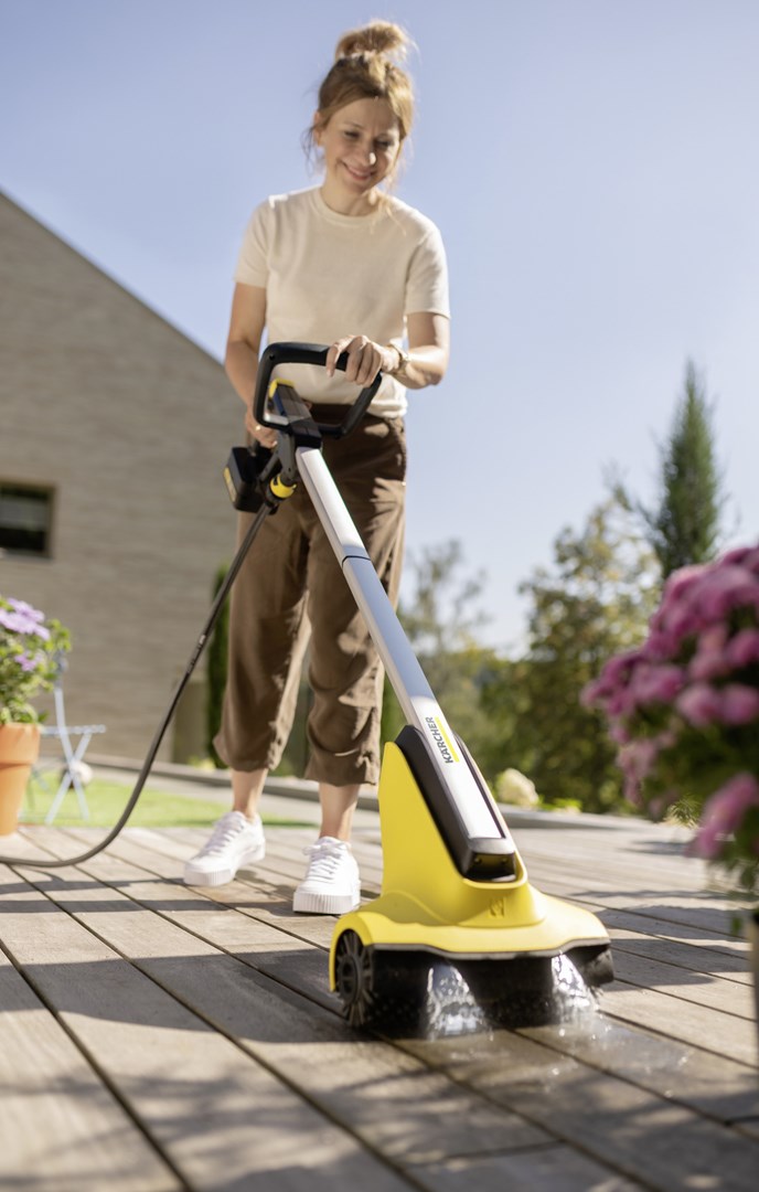Pastrues patio Kärcher PCL 3-18, 18V, pa kabllo, i verdhë