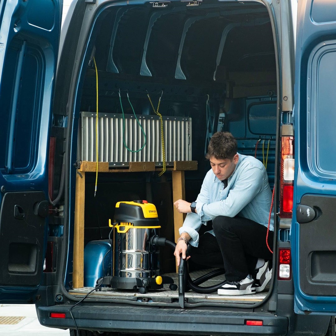 Fshesë industriale Stanley SXVC30XTDE, 30L, inox, e verdhë