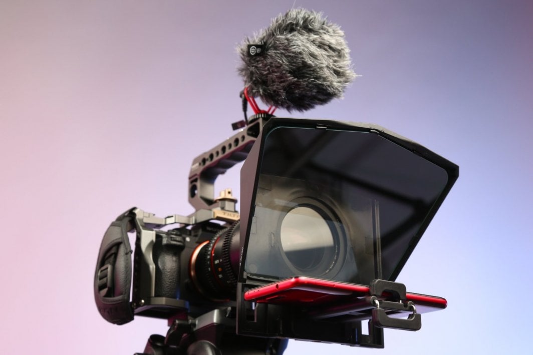 Teleprompter Newell Desview T2, i zi