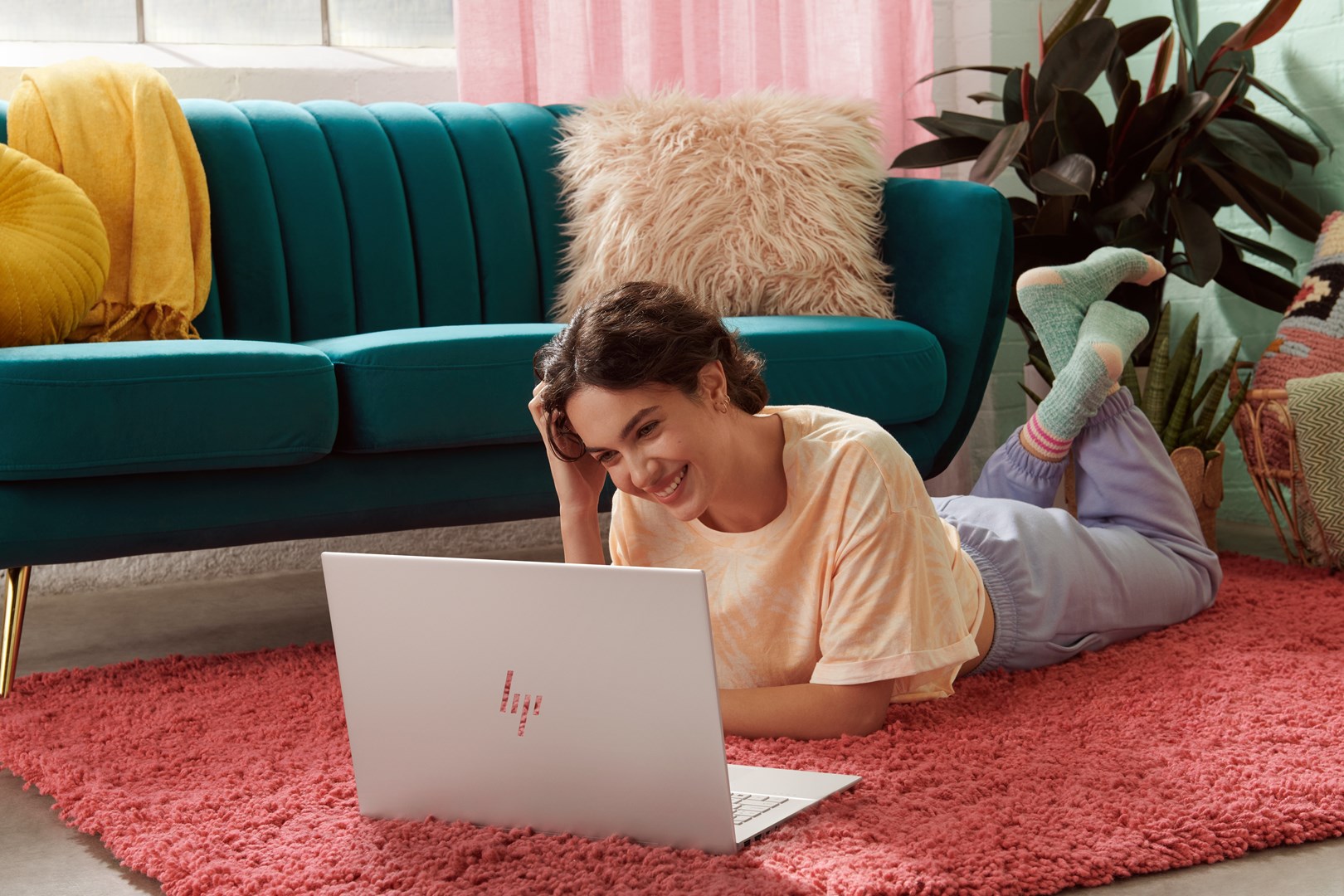 Laptop 2në1 HP ENVY x360 15-ew0013dx, 15.6", Intel Core i5, 16GB RAM, 512GB SSD, i argjendtë