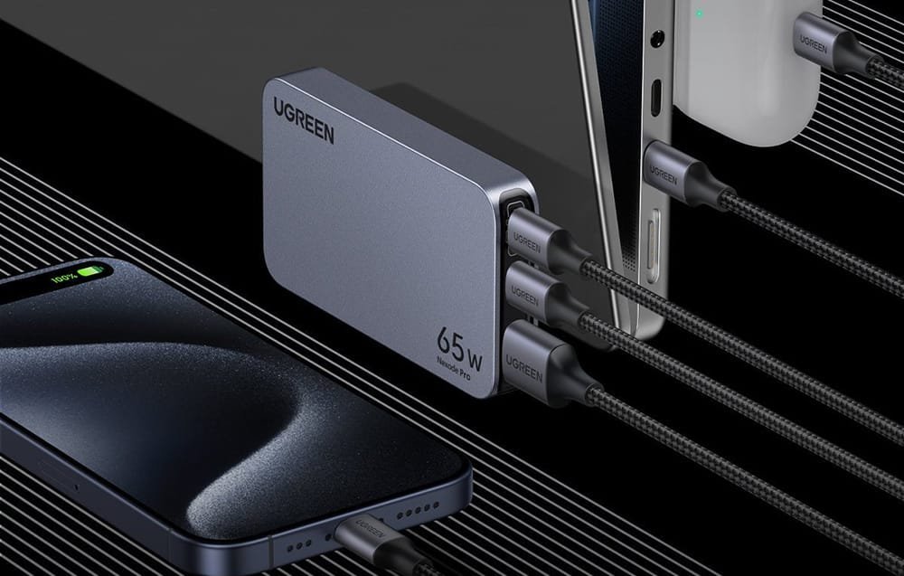 Karikues udhëtimi Ugreen Nexode Pro 65W GaN, 2x USB C, 1x USB A, i bardhë