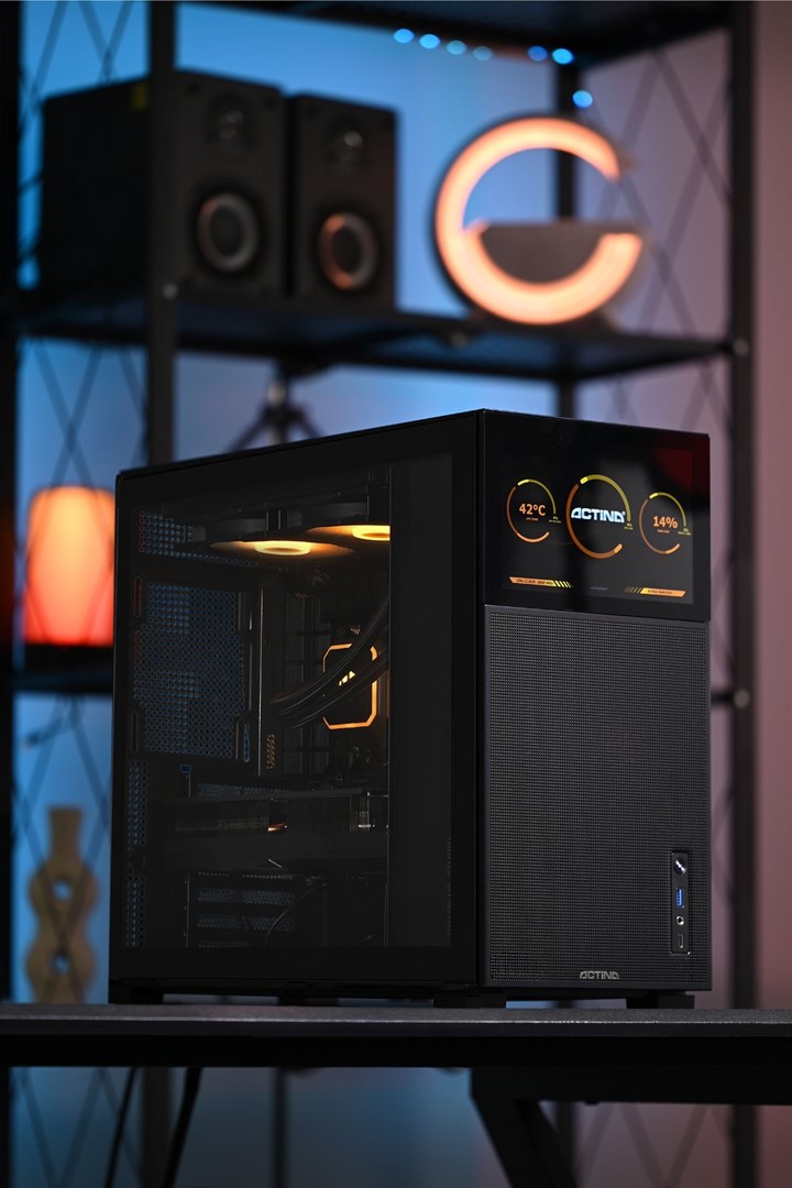 Kompjuter Actina Ryzen 7 7800X3D, 32GB DDR5, 2TB SSD, RTX 4090, i zi