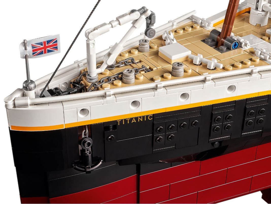 Set LEGO Icons Titanic 10294, model koleksionues, mbi 9000 pjesë, shumëngjyrësh