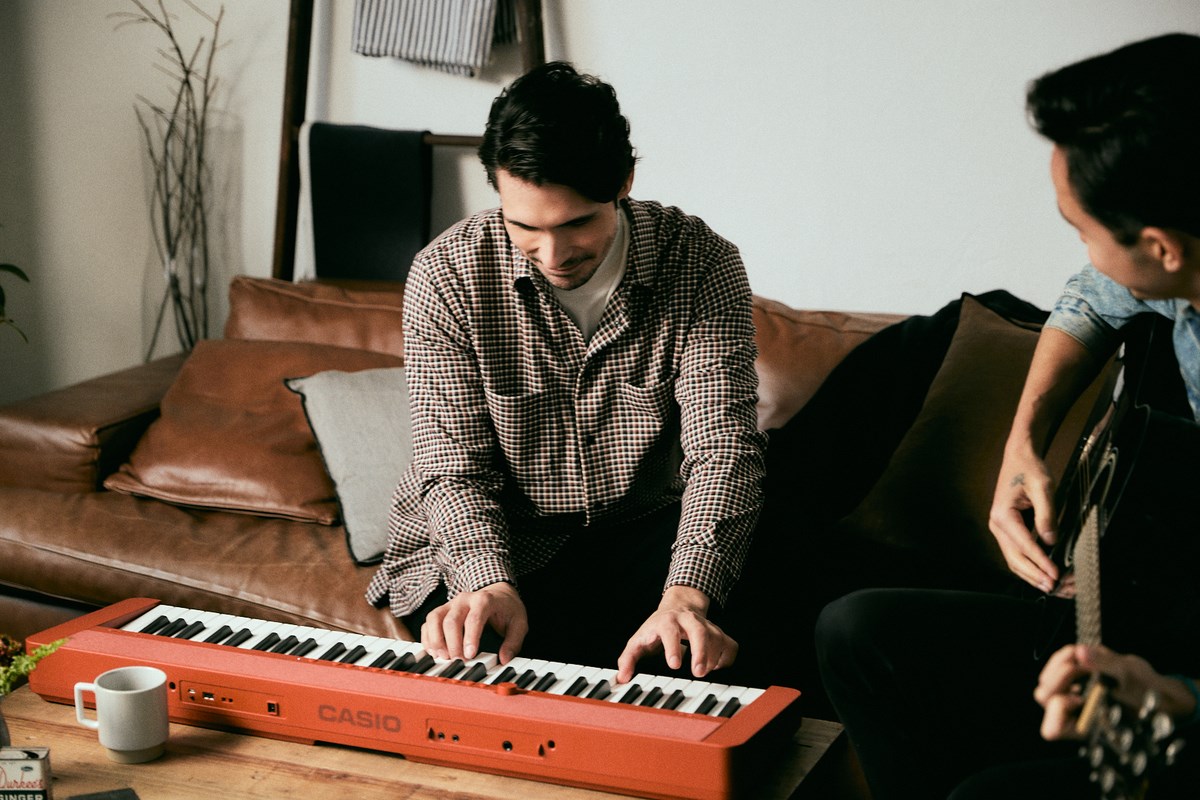 Keyboard Casio Casiotone CTS1, 61 taste, touch sensitive, i kuq