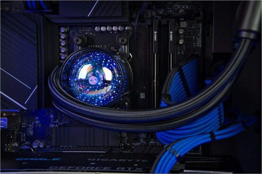 Kompjuter desktop ADAX DARK VISION LE i5-13500, 32GB RAM, SSD 1TB, RTX 4070, i zi