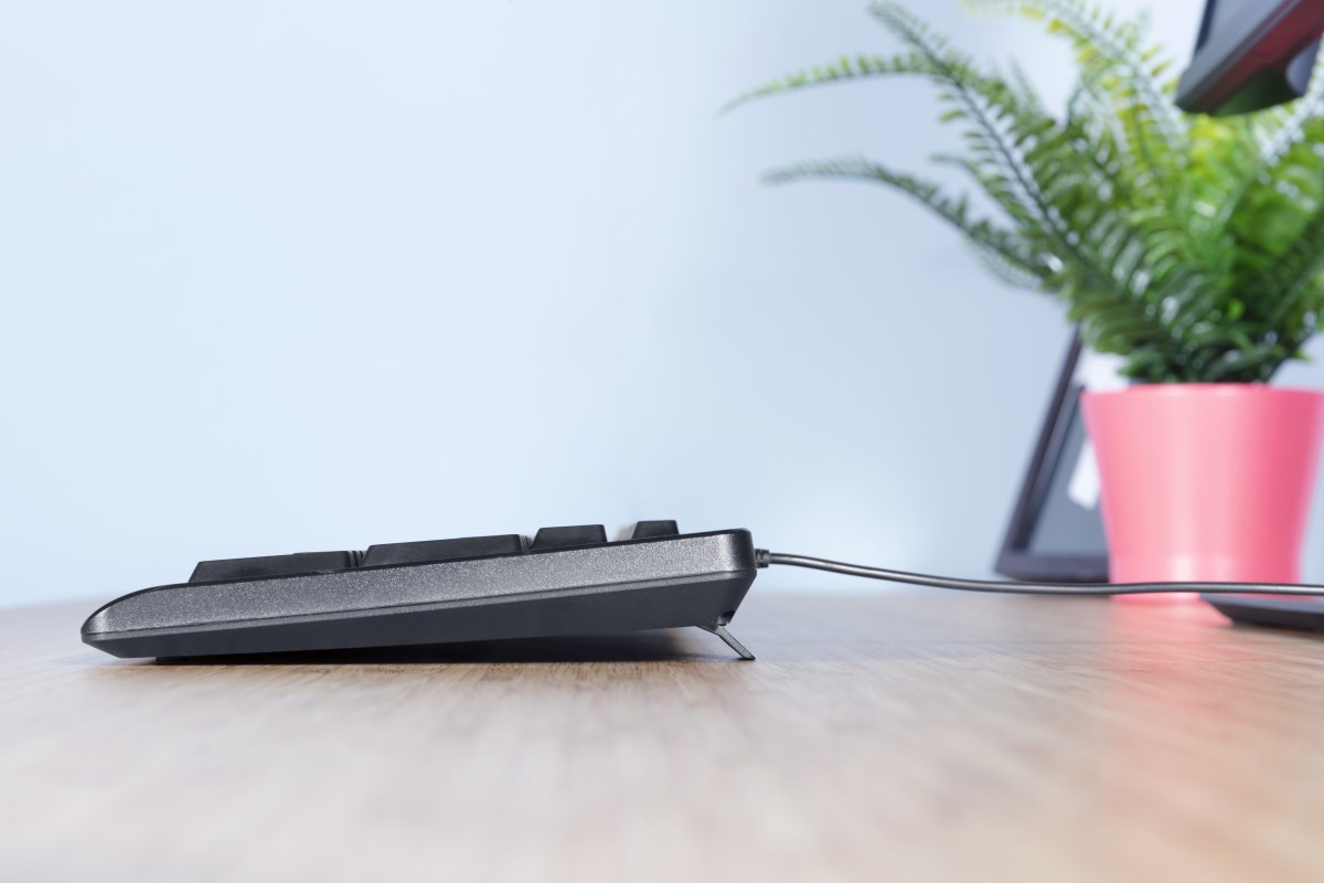 Tastierë universale Trust Primo, USB, e zezë