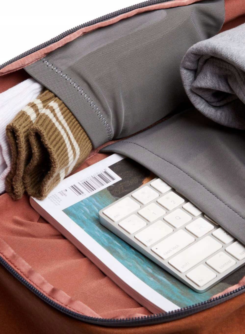 Çantë shpine Bellroy Transit Workpack Second Edition, 20L, për laptop 16", e zezë