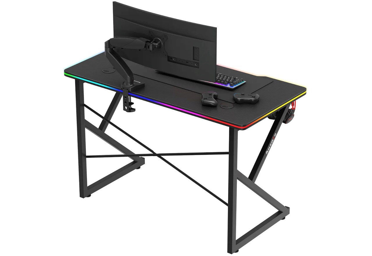 Tavolinë lojërash Huzaro Hero 1.7 RGB, e zezë