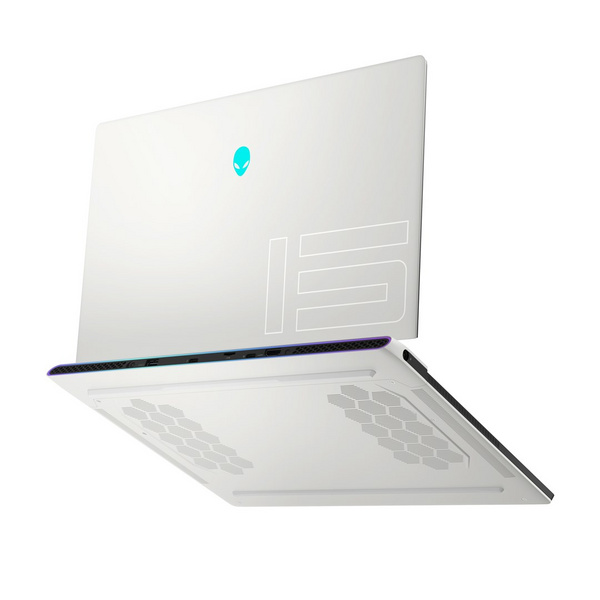 Laptop Alienware x15 R1, 15.6", Intel Core i7, 32GB RAM, 2TB SSD, Intel® UHD Graphics, i bardhë