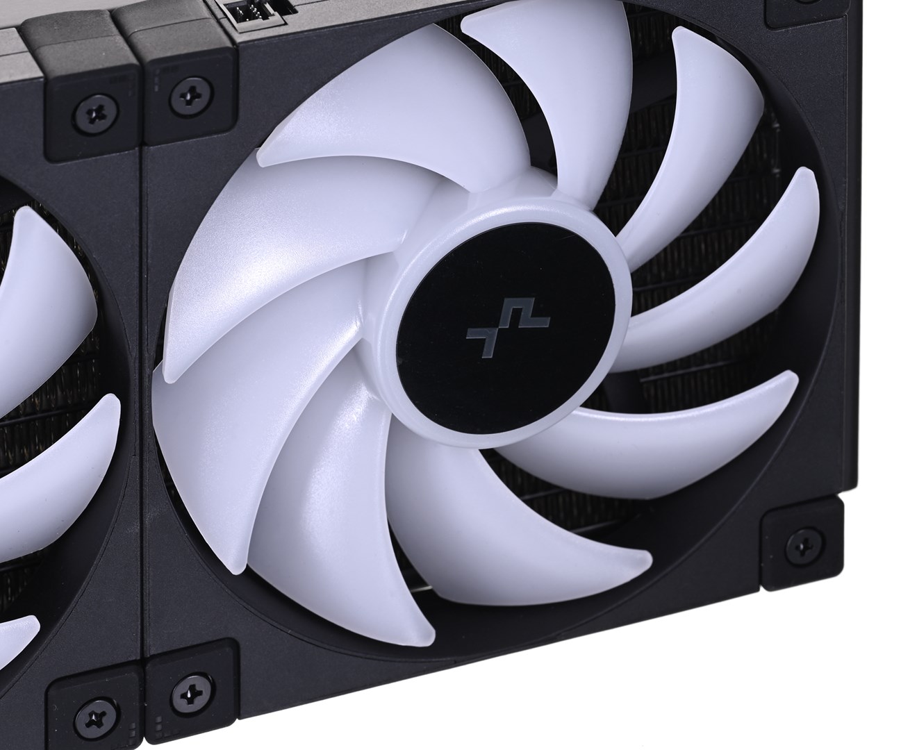 Ftohës për procesor DeepCool LD240 All-in-one liquid cooler, 12 cm, i zi