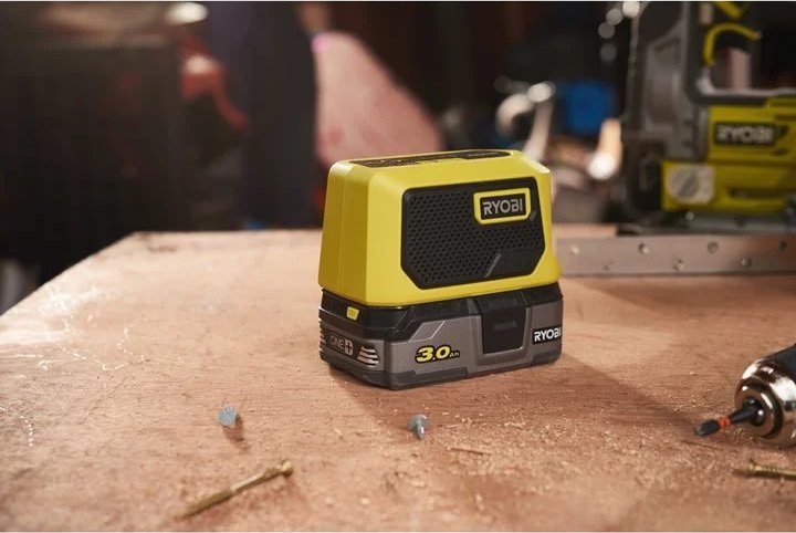 Altoparlant Bluetooth pa tela Ryobi 18V ONE+, mini, version bare tool, jeshil
