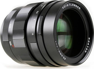 Objektiv Voigtlander Nokton 42.5mm f/0.95, Micro 4/3, i zi