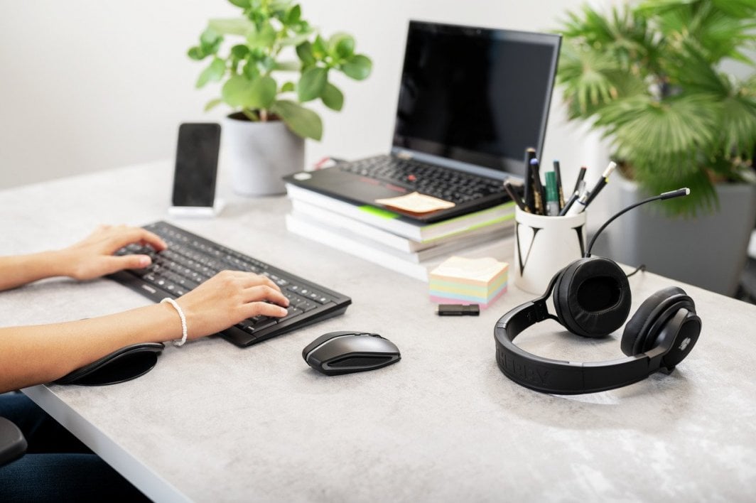 Maus Cherry Gentix, wireless, Bluetooth, i zi