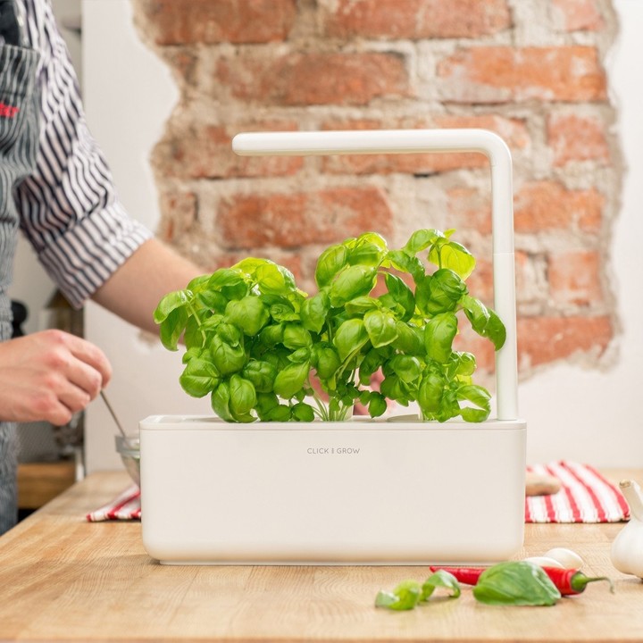Kopsht i mençur Click and Grow 3, bezhë