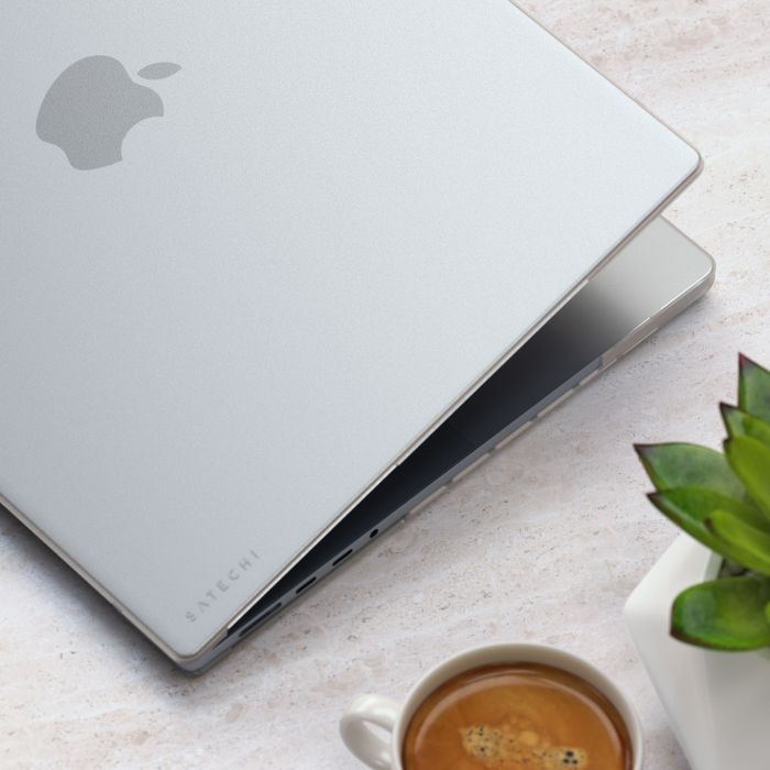 Satechi Eco Hardshell Case for MacBook Pro 16, Clear