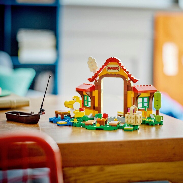 Set LEGO® Super Mario 71422 Mario's Picnic - Expansion