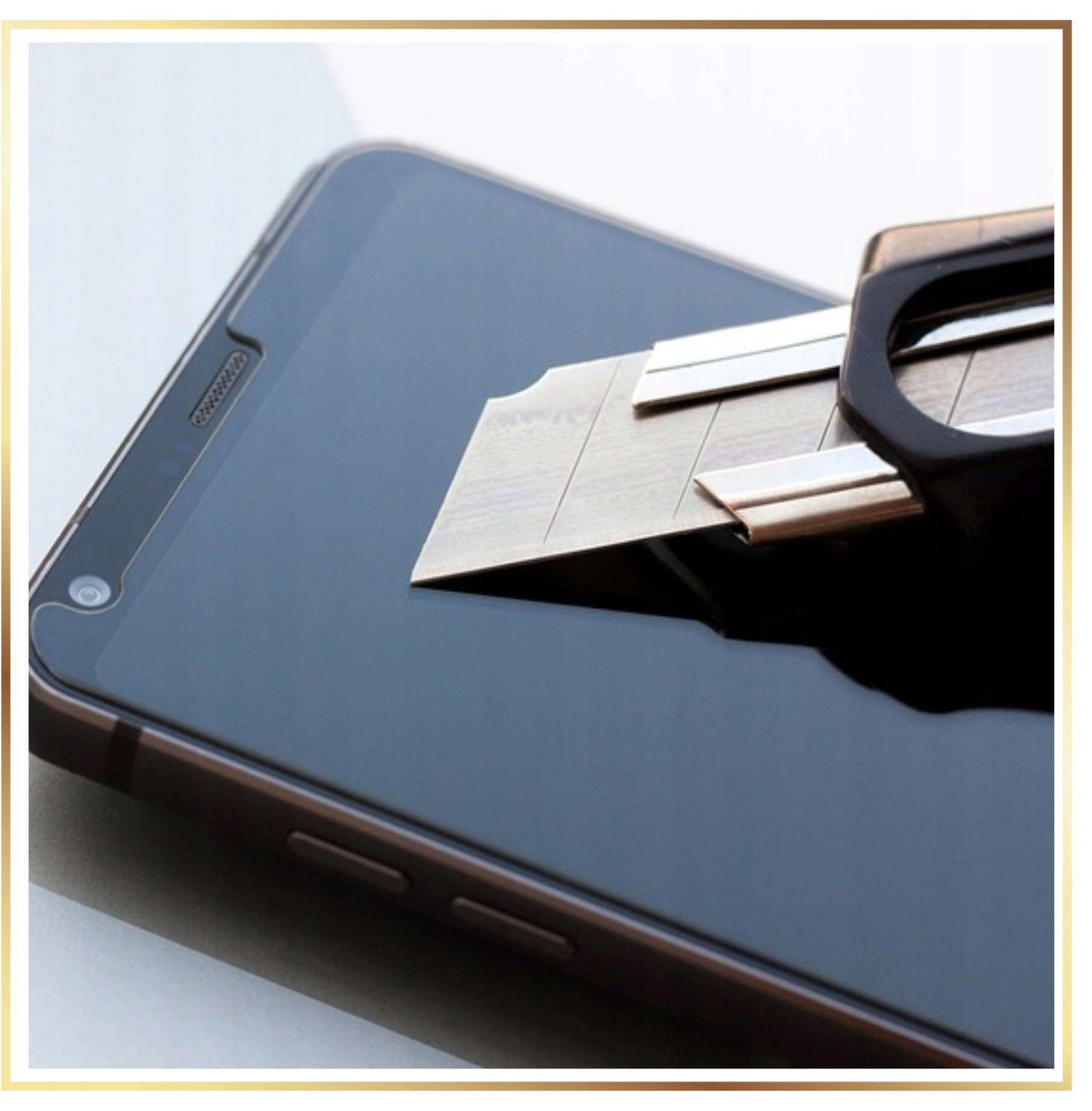 Заштитно стакло 3MK HardGlass за Motorola Moto G86, 0.3mm, 9H, проѕирно