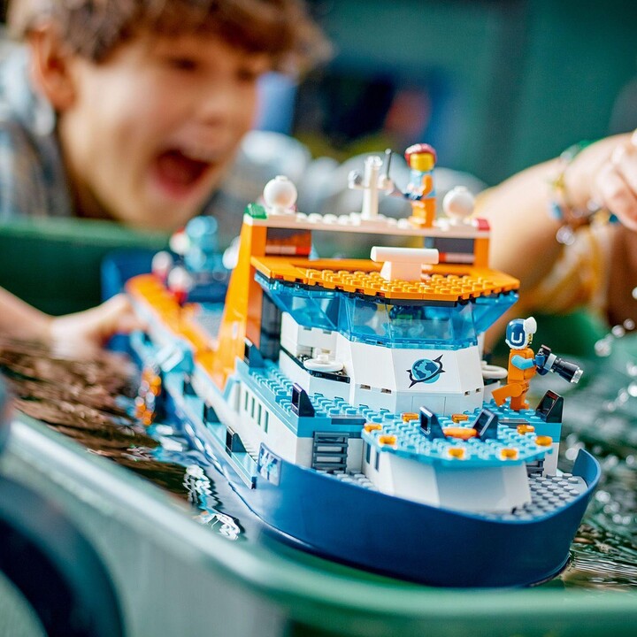 Set LEGO® City 60368 Arctic Exploration Ship, 815 pjesë