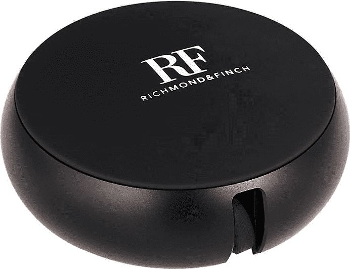 Kabllo USB-C e tërhequr Richmond & Finch e zezë / e zezë CWTYPE-006