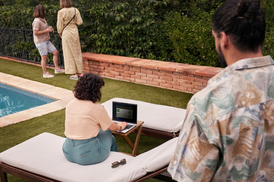 Laptop HP EliteBook 845 G10, 14.0", R7-7840U, 16GB RAM, 512GB SSD