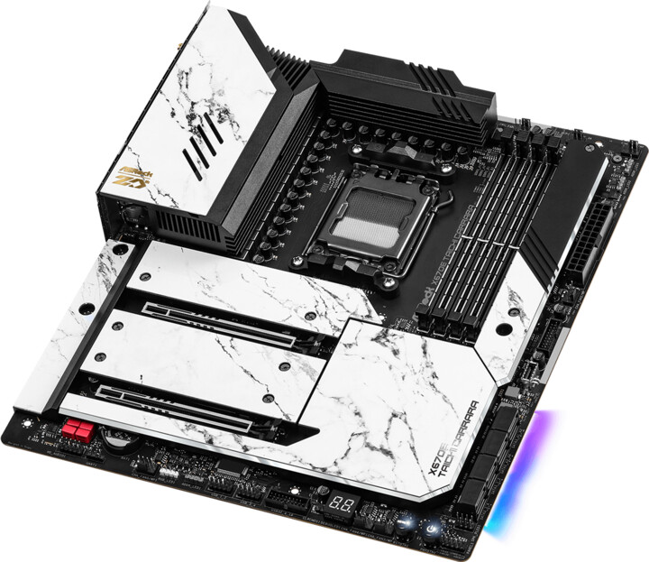 Pllakë amë ASRock X670E TAICHI CARRARA - AMD X670