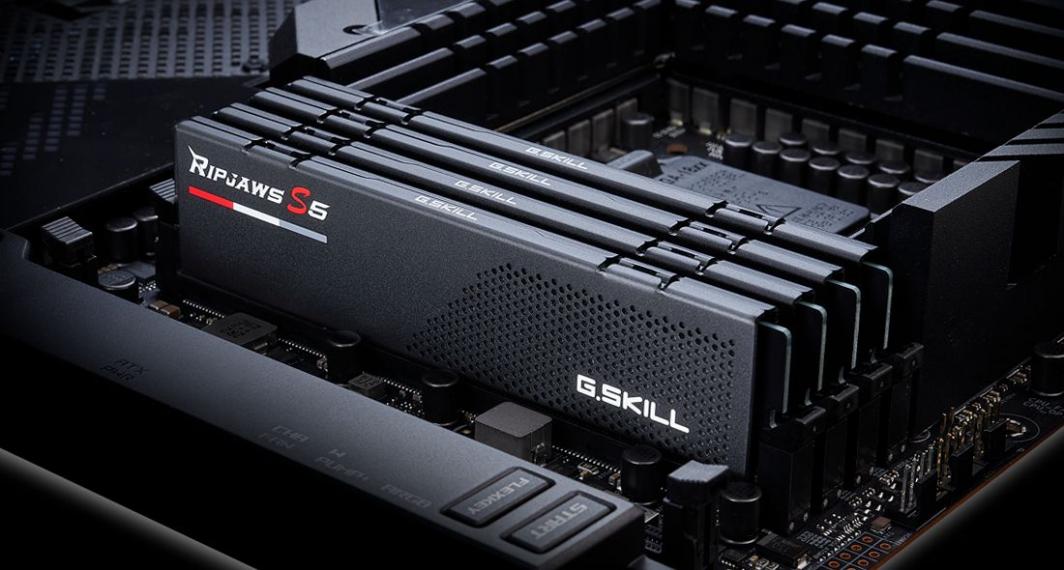 Memorie G.Skill Ripjaws S5, DDR5, 32GB, 5200MHz, CL36 (F5-5200J3636C16GX2-RS5K)