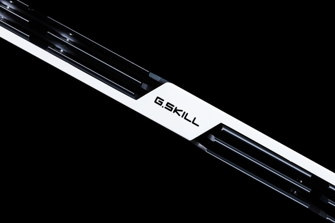 Memorie G.Skill Trident Z, DDR4, 32 GB, 3200 MHz, CL16, F4-3200C16D-32GTZSW