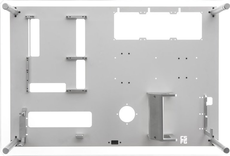 Kasë CSFG Tower of Doom, e bardhë, Të ndryshme