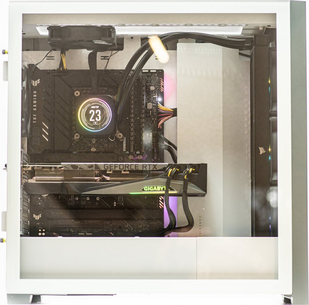 Kompjuter gaming Game X G900, Ryzen 9 7950X, 32GB RAM, 1TB SSD, i bardhë