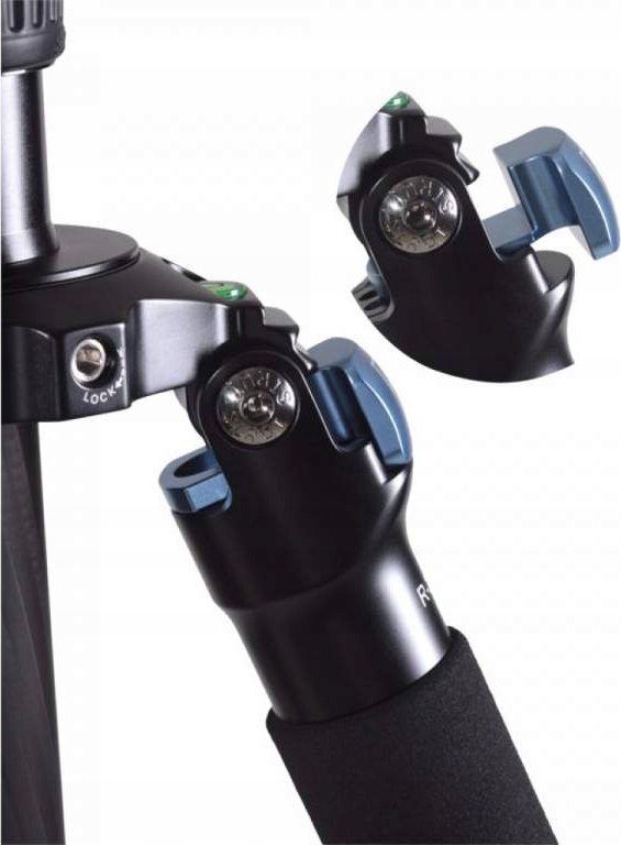 Tripod fotografik Sirui R-3213X, fibër karboni, kapacitet 22 kg, i zi