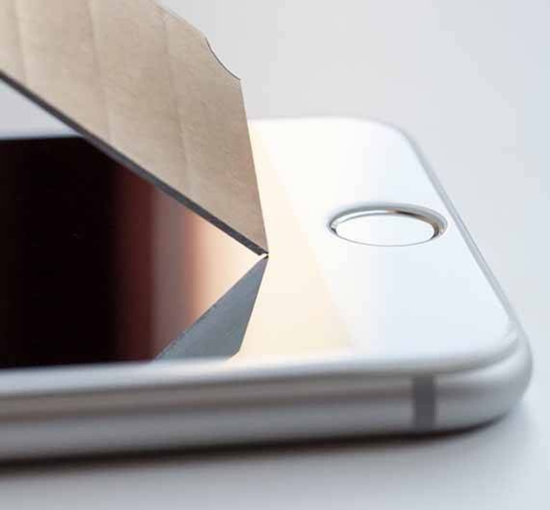 Xham mbrojtës 3MK HardGlass Max për iPhone 16 Plus, 0.3mm, 9H, i zi