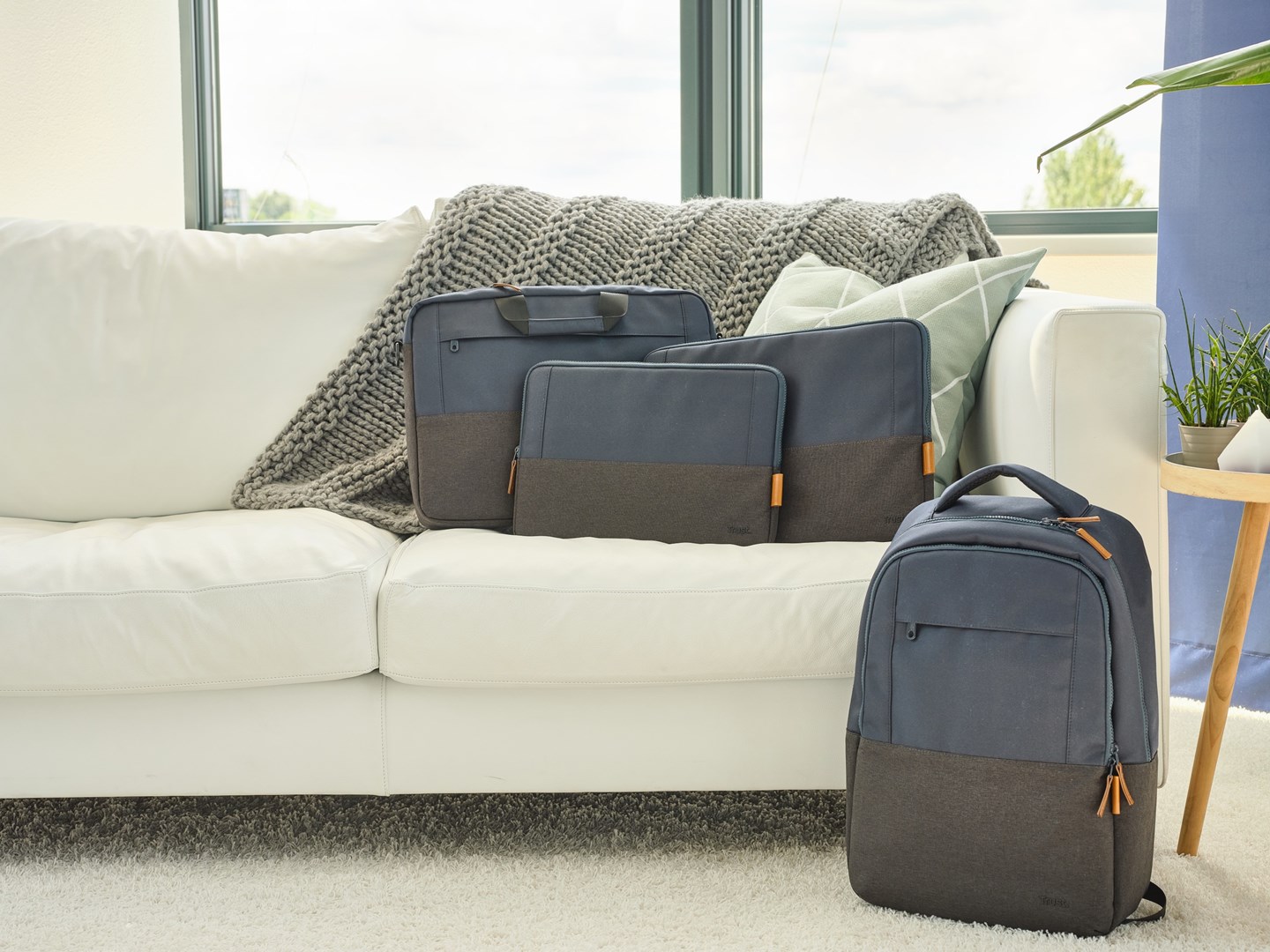 Çantë dore për laptop Trust Lisboa, 16", e kaltër