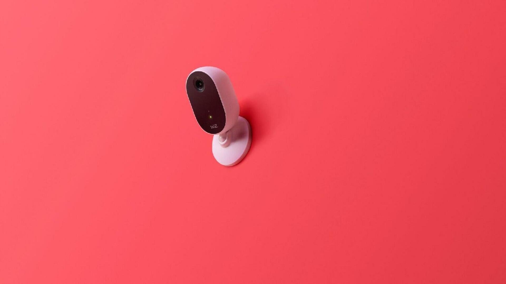 Set sigurie smart WiZ Indoor, kamerë 1080p, 3 llamba E27, i bardhë