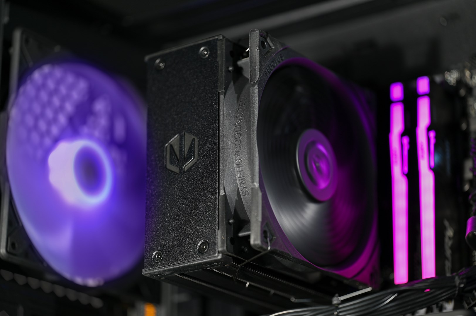 Kompjuter gaming Actina Intel Core i5-12600K, 32GB RAM, 1TB SSD, Intel Arc A380, midi tower i zi
