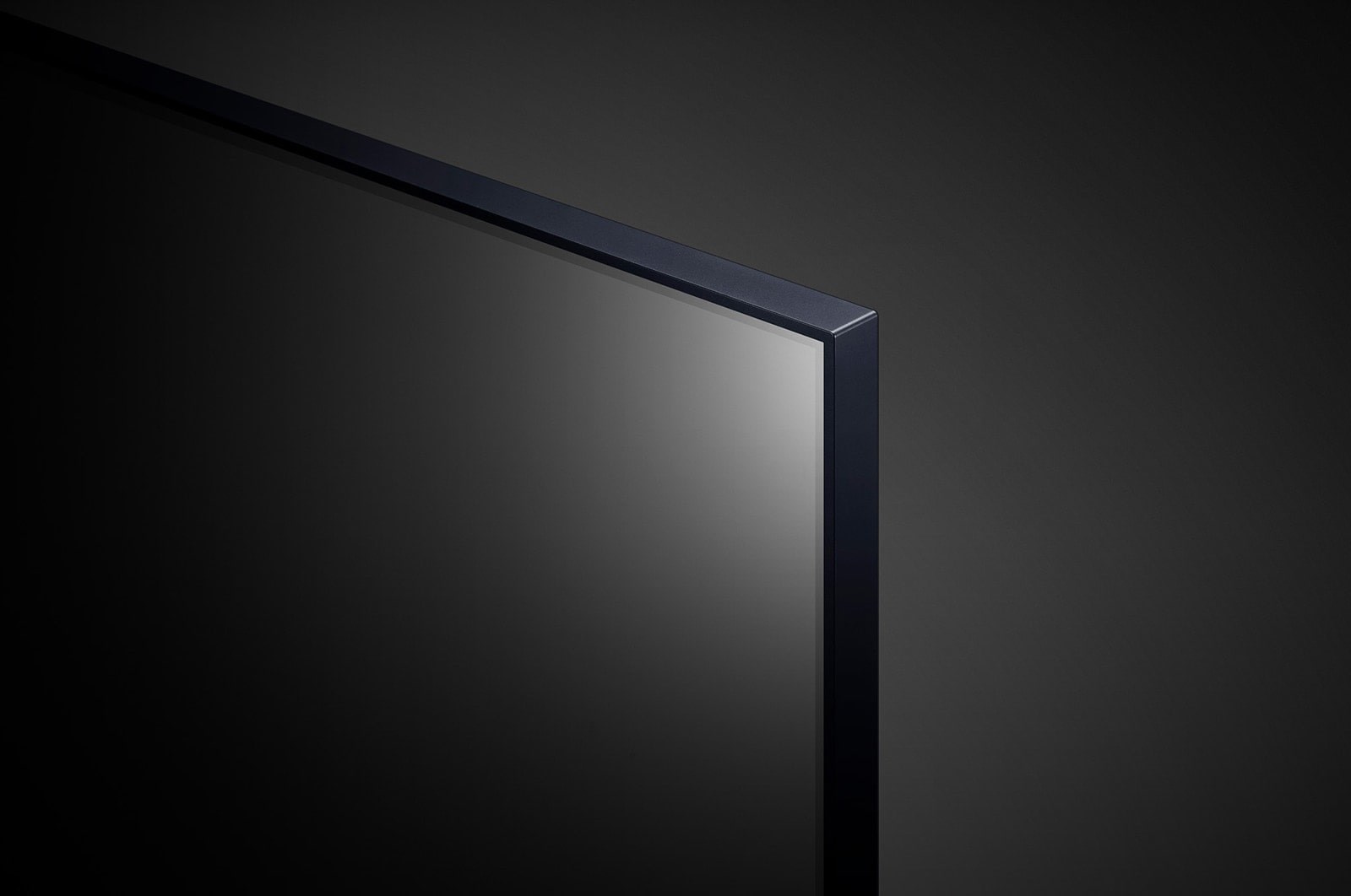 Televizor LG 70UR80003LJ, 70", 4K UHD, Wi-Fi, i zi