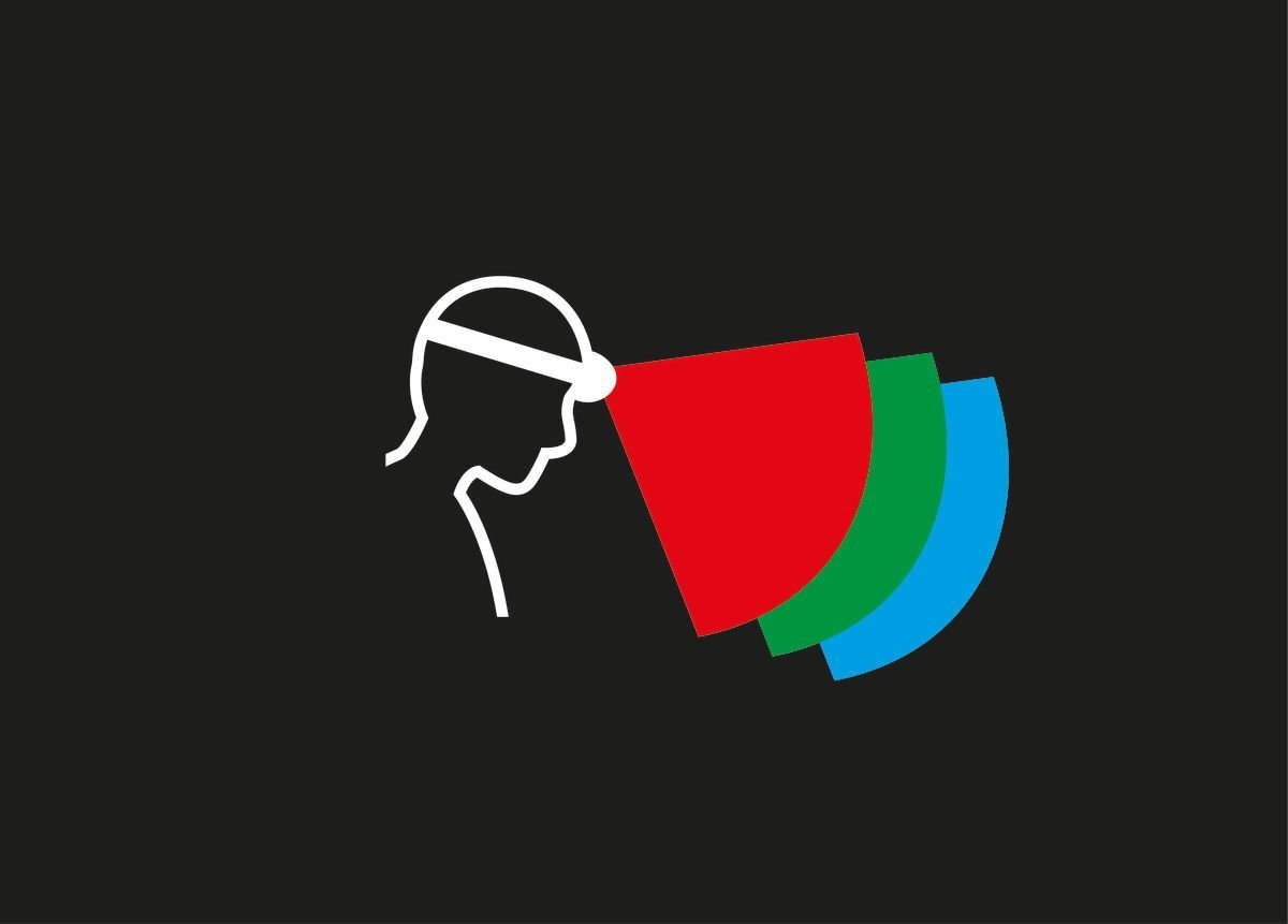 Dritë koke Petzl Aria 2 RGB, 450 lumens, IP67, e zezë