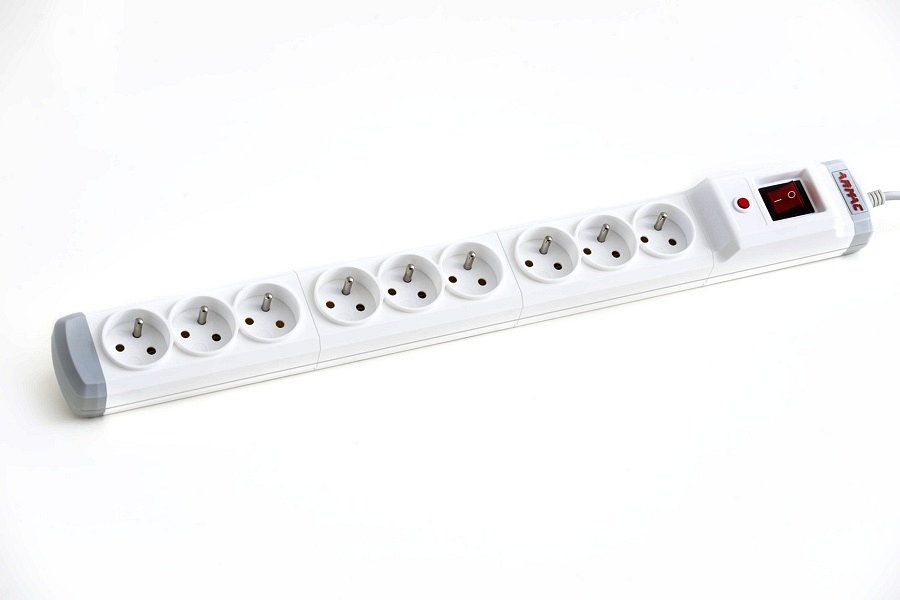 Kabllo elektrike zgjatëse Armac Multi M9/25/SZ, 9 priza, 2.5m, e hirtë