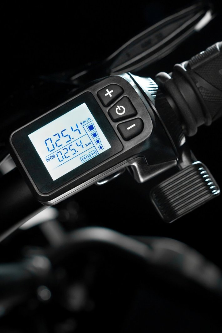 Trotinet elektrik Acer Predator Extreme, 350W, 35km, i zi