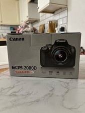Aparat fotografik Canon EOS 2000D, 24.2MP, objektiv 18-55mm DC III, i zi