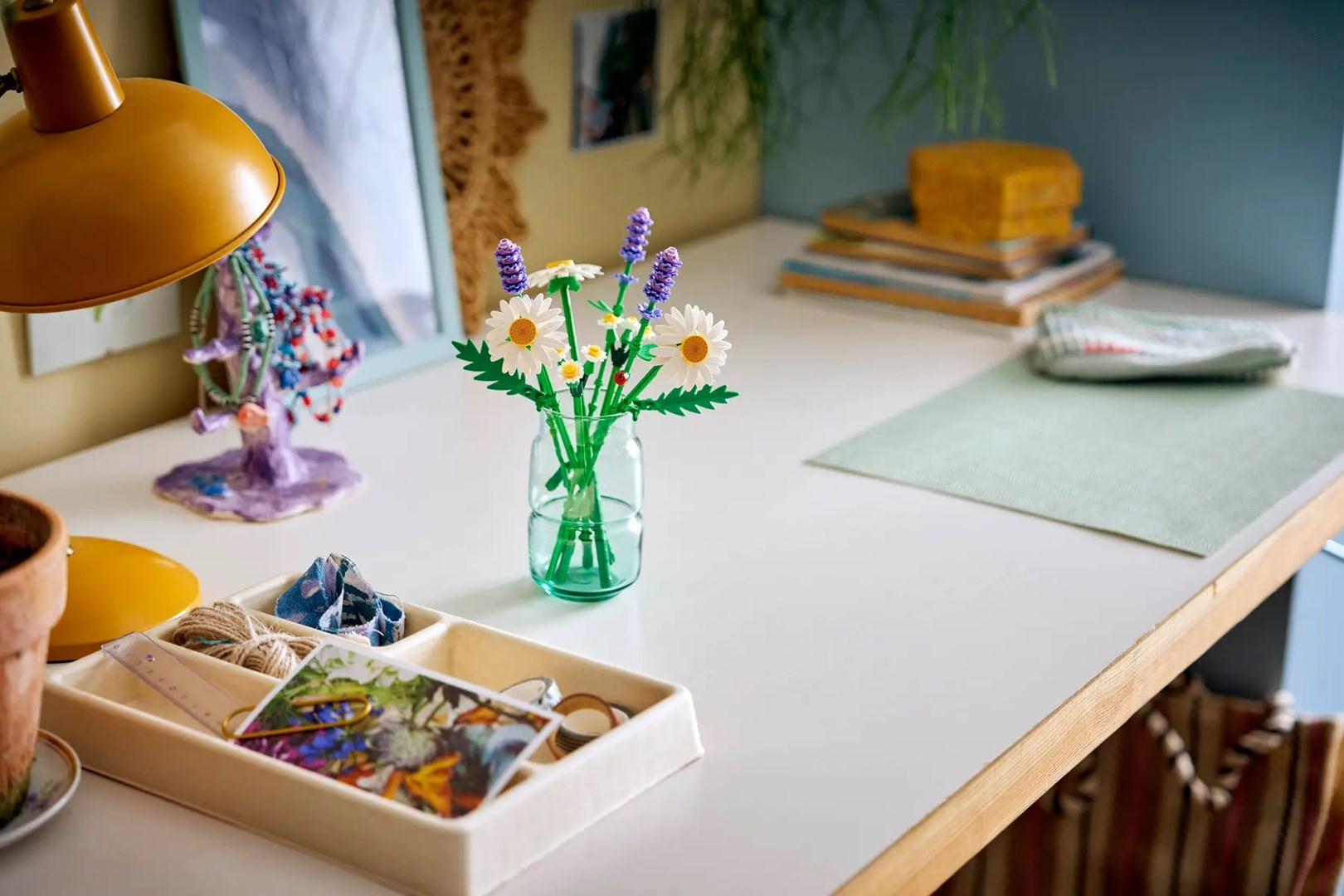 Set LEGO Botanicals Daisies Flower Decor 11508, 133 pjesë, mbi 9 vjeç, shumëngjyrësh