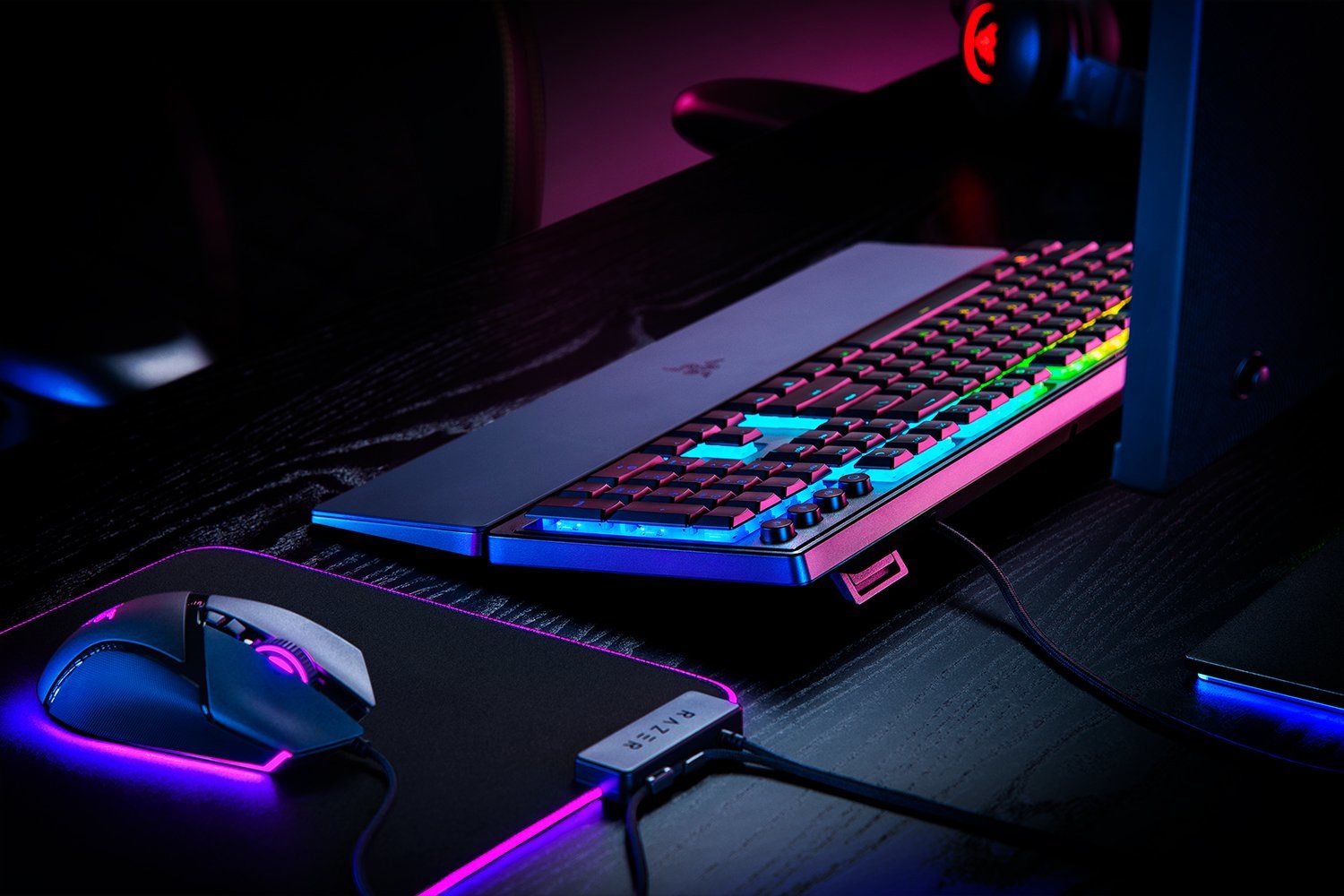 Tastierë Razer Ornata V3, Mecha-Membrane, e zezë